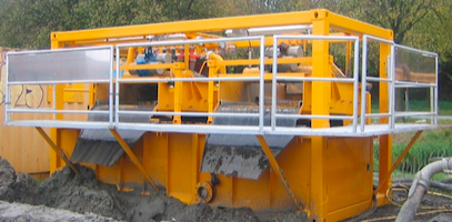 HDD solids control system