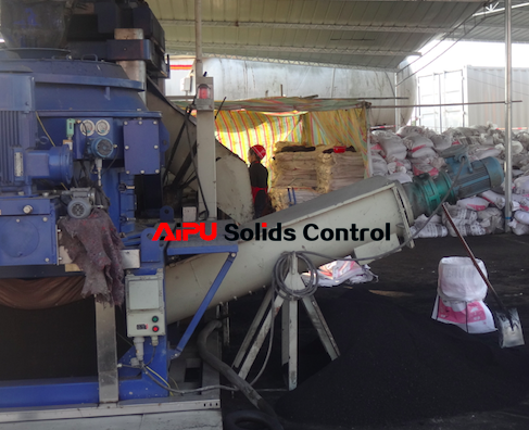 Drilling cuttings dryer 