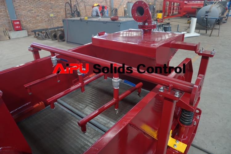 shale shaker with water spray details