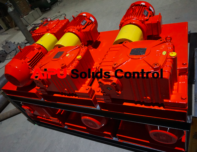 Horizontal mud agitator delivery
