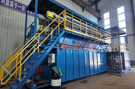 Treatment System For Sludge With Oil