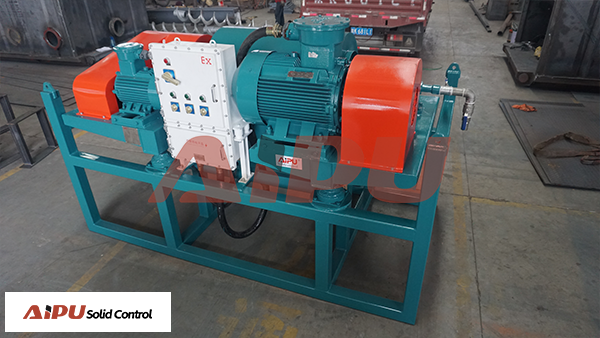 Decanter Centrifuge for Fine Solids Separation in Mud Systems