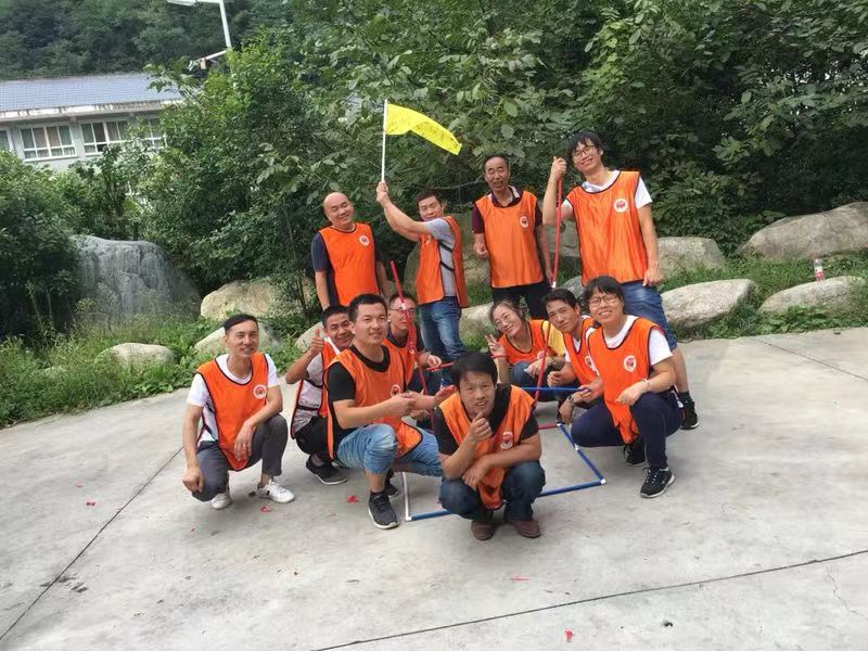AIPU Solids Team-building in Qinling area