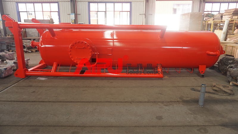 Drilling fluids degasser
